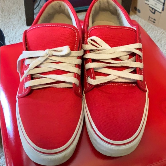 vans vulcanized red